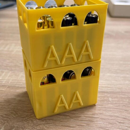d1caebbb-a577-46f7-b2d1-939accbebbc2.jpeg Pojemnik na baterie AA - kompaktowy, modułowy organizer